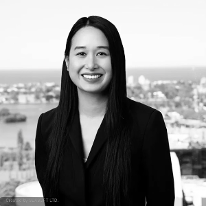 Elizabeth Ho   Agent