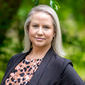 Megan Down  Agent