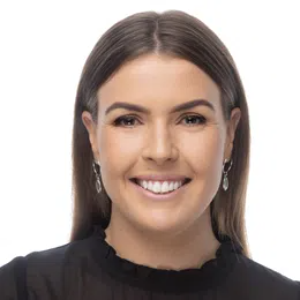 Dannica Llewellyn - Leasing Agent   Agent