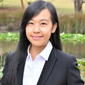 Suki Chan  Agent