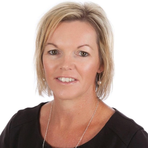 Terri Marchesi  Agent