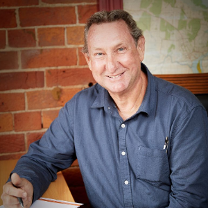 Kenx Bolton  Agent