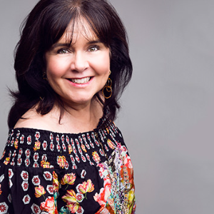 Joanne Thomson  Agent