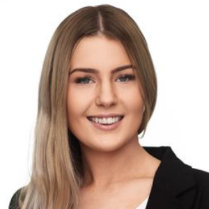 Dominique Longley  Agent