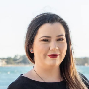 Errin Hellingrath  Agent