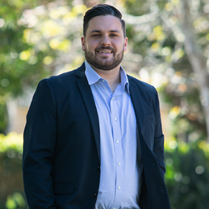Jake Bendels-Hilder   Agent