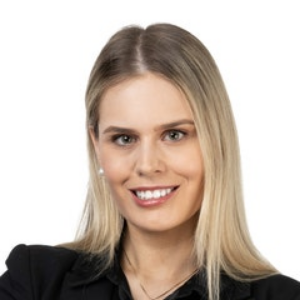 Bhrianna Baxter  Agent