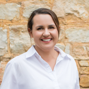 Labrooke Baxter  Agent