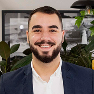 James Papas  Agent
