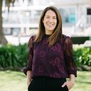 Sarah McNair  Agent