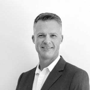 Darren Hilliard  Agent