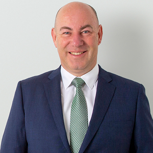 Peter Julian  Agent