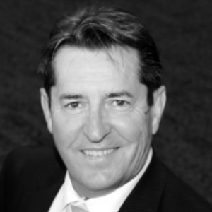 Ian Jones  Agent