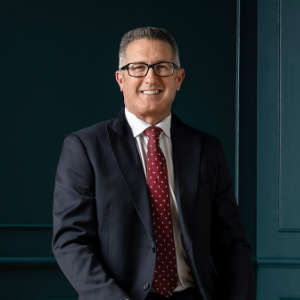 Nicholas Franzmann  Agent