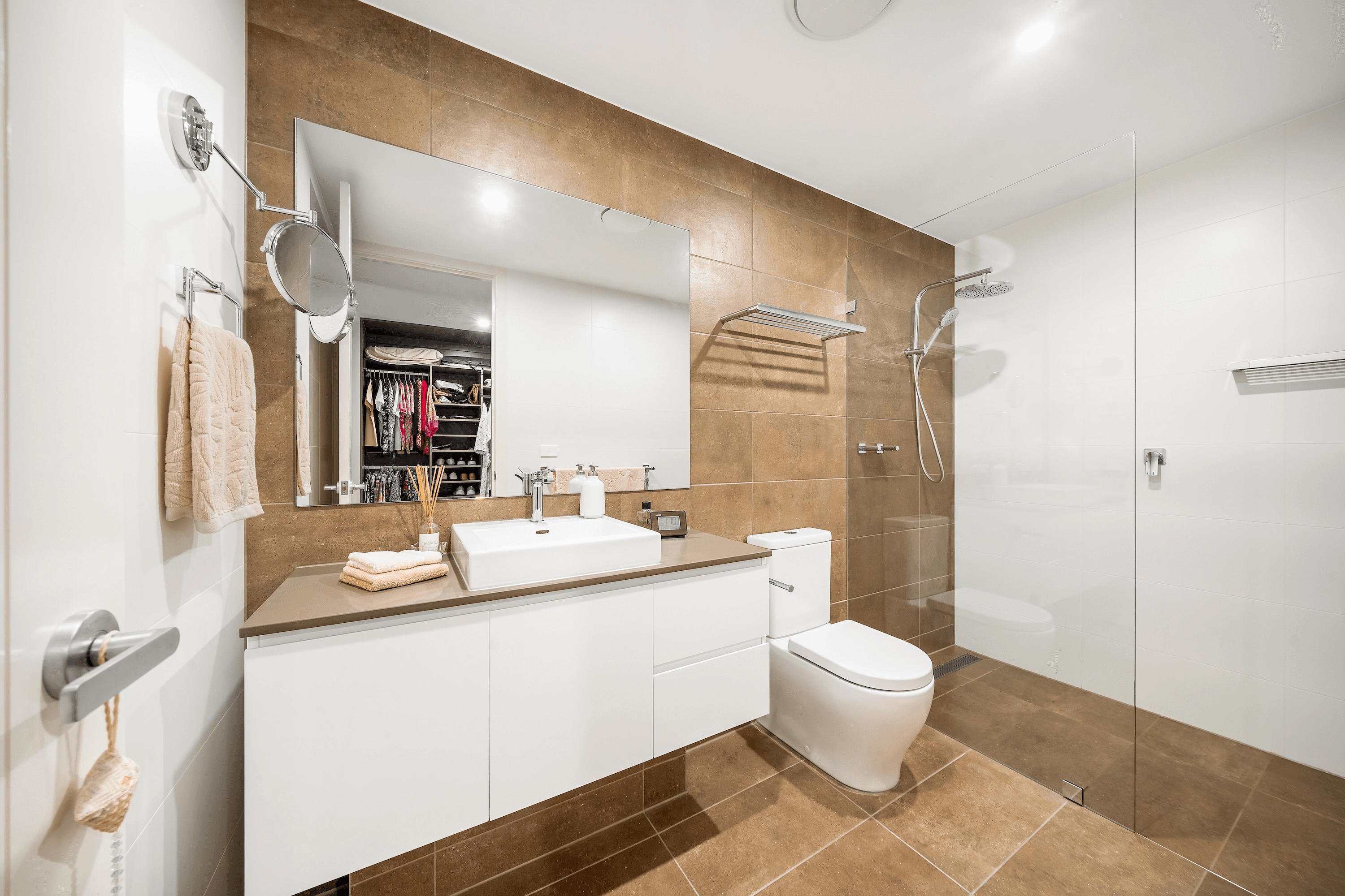 302/208  The Esplanade, Speers Point, NSW 2284