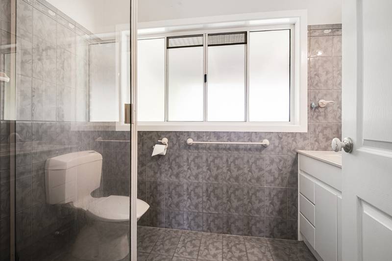 121 Oatlands Court, WIGHTS MOUNTAIN, QLD 4520