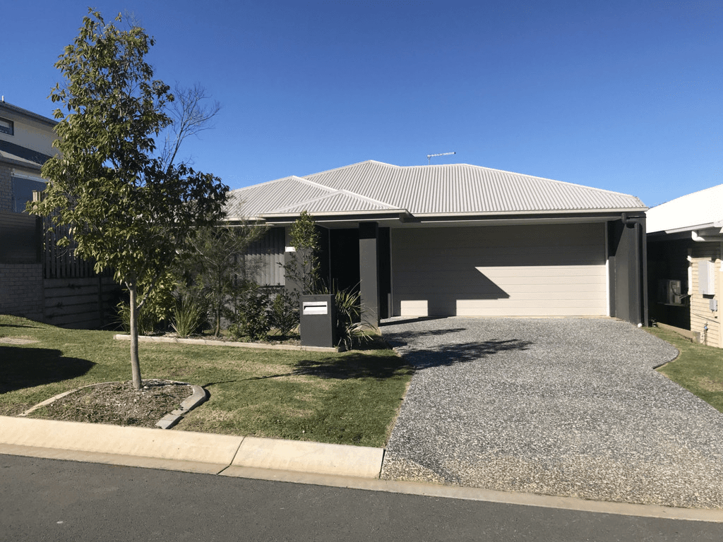 5 Rookery Crescent, BRIDGEMAN DOWNS, QLD 4035