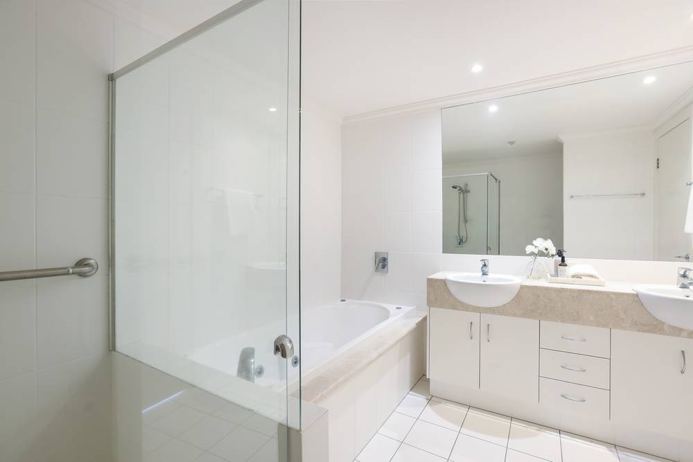 19/20 Queensland Avenue, BROADBEACH, QLD 4218