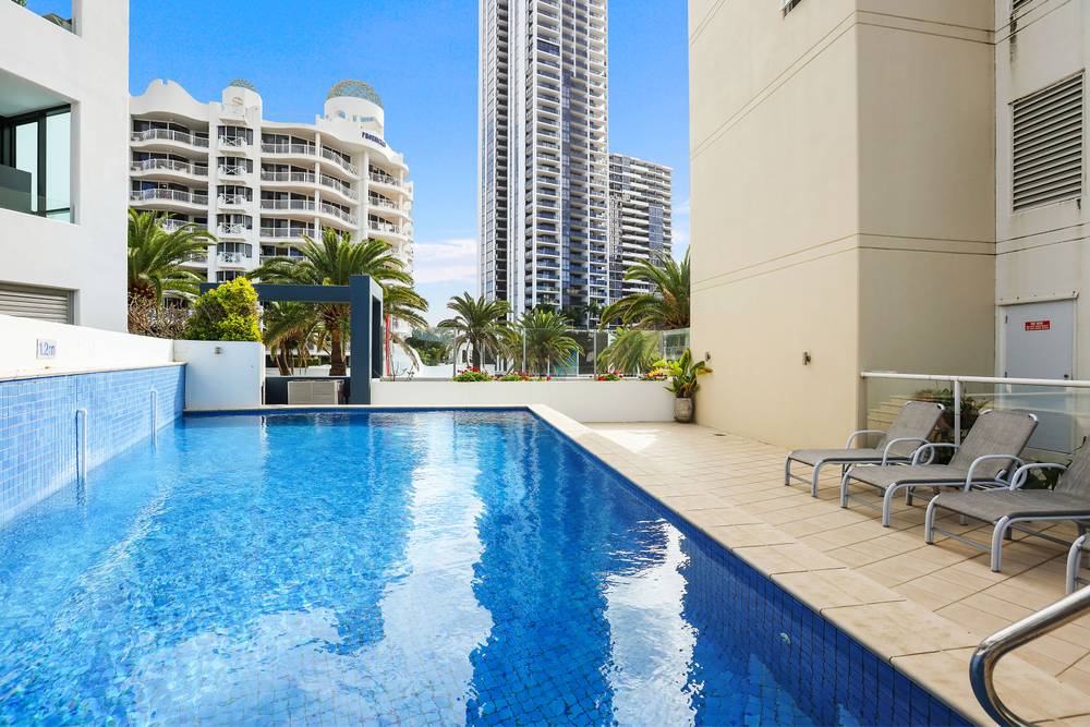 19/20 Queensland Avenue, BROADBEACH, QLD 4218