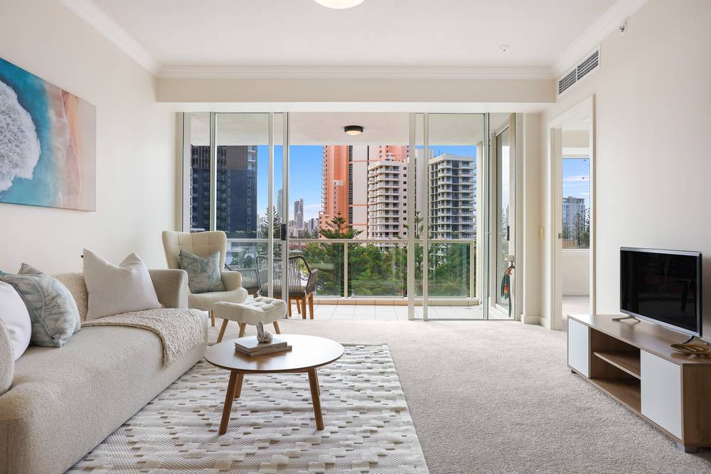 19/20 Queensland Avenue, BROADBEACH, QLD 4218