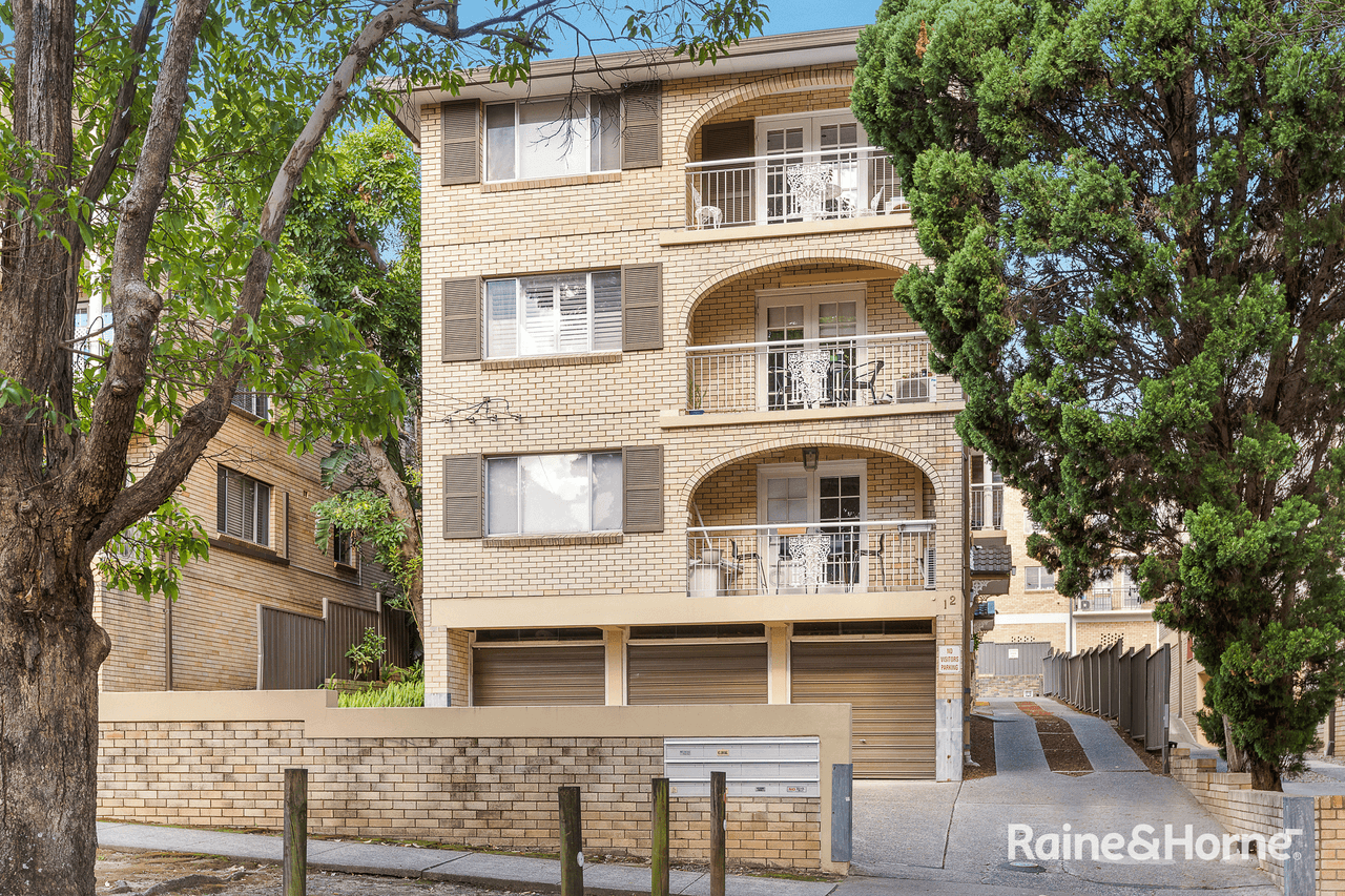 12/12 Pearson St, GLADESVILLE, NSW 2111