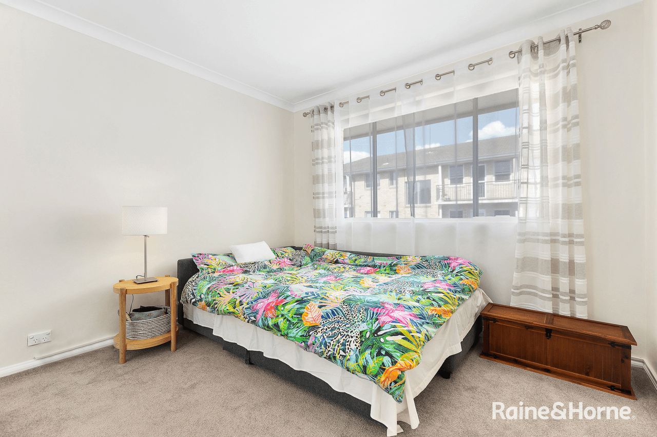 12/12 Pearson St, GLADESVILLE, NSW 2111