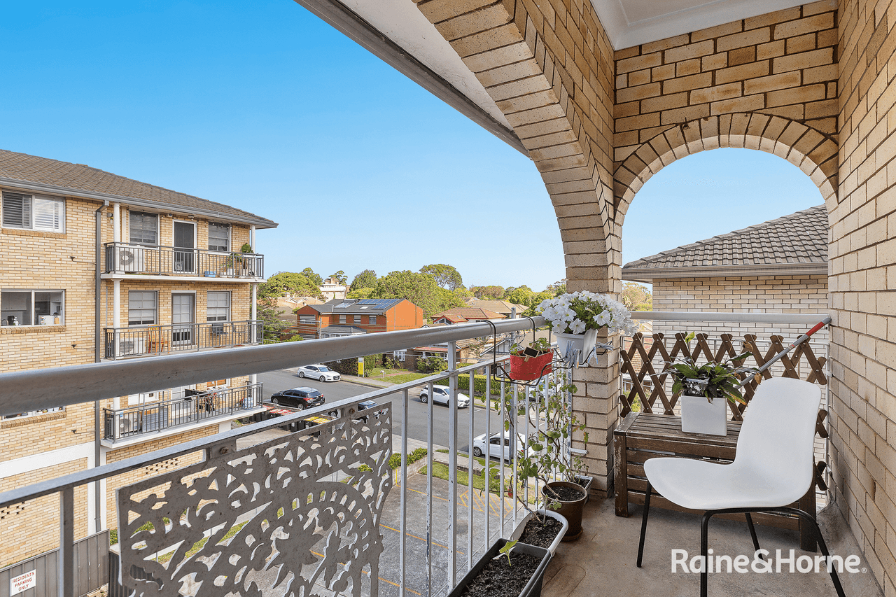 12/12 Pearson St, GLADESVILLE, NSW 2111