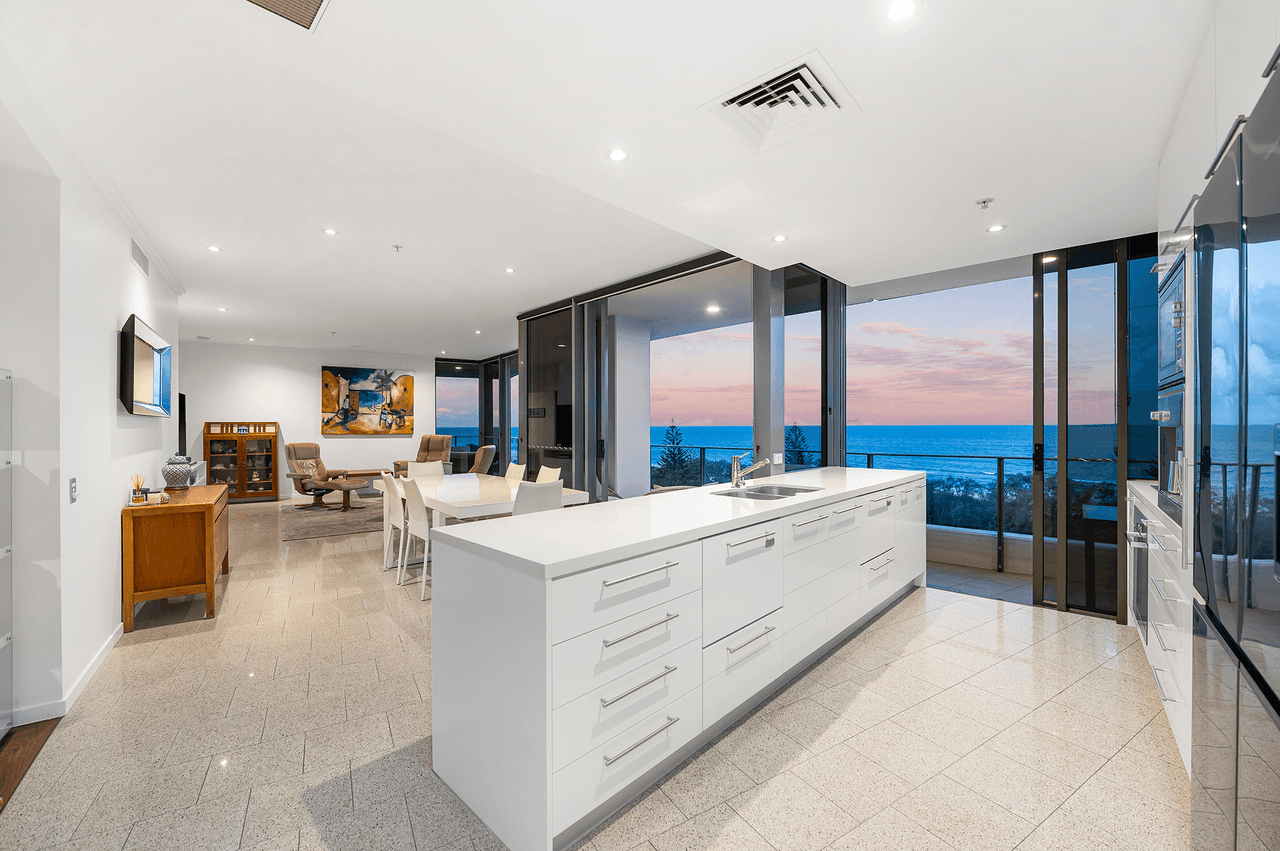 22/173 Old Burleigh Road, BROADBEACH, QLD 4218