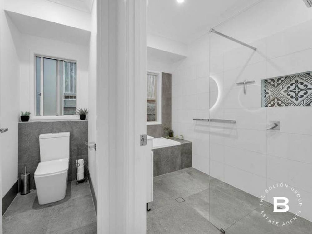 287 Lakeside Avenue, Springfield Lakes, QLD 4300