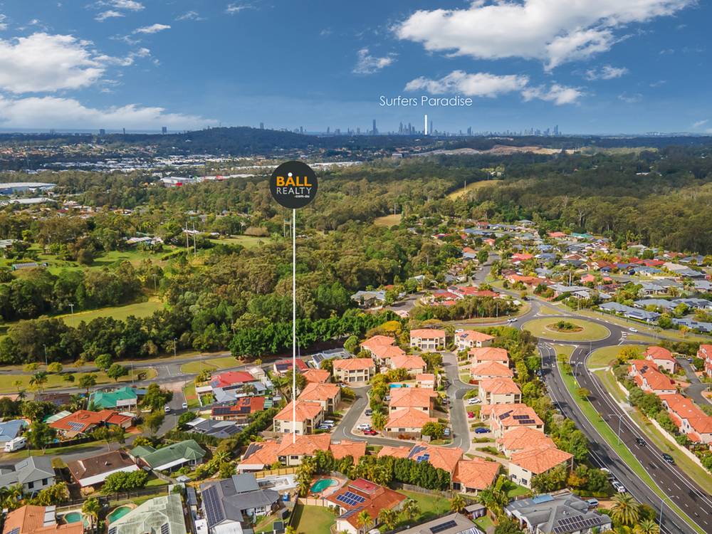 19/1 Santa Isobel Boulevard, Pacific Pines, QLD 4211