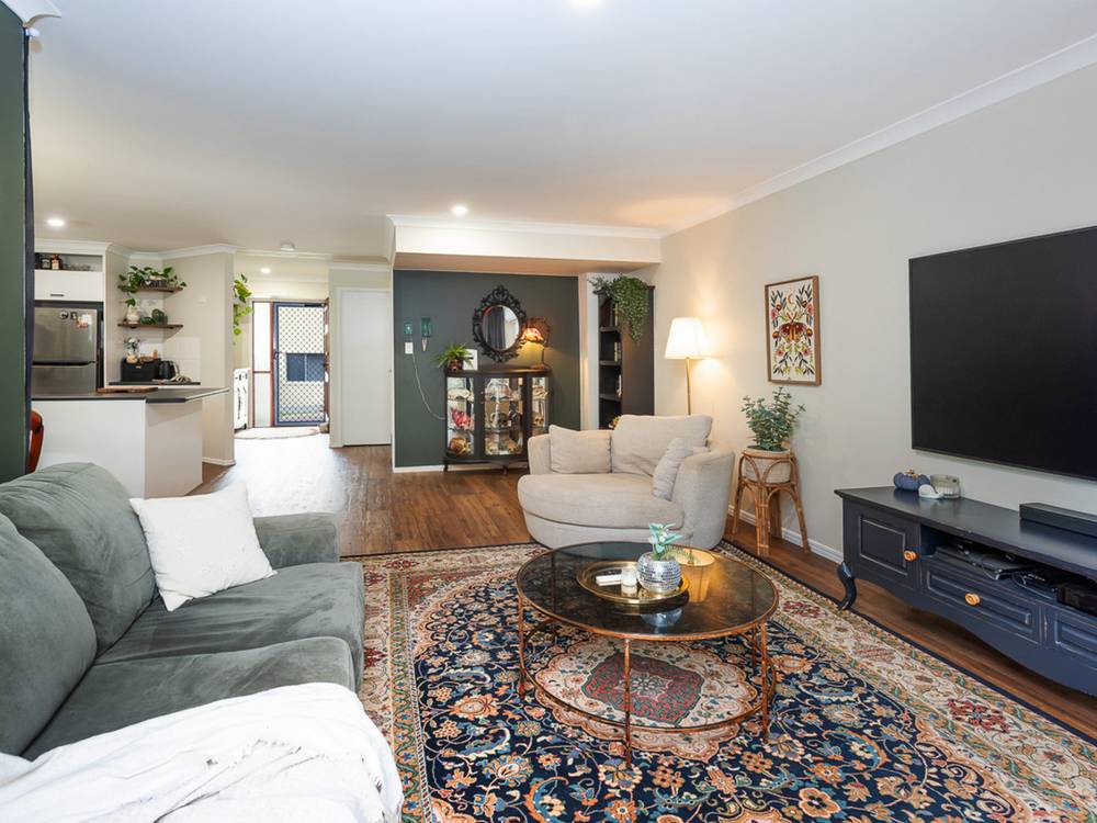 19/1 Santa Isobel Boulevard, Pacific Pines, QLD 4211
