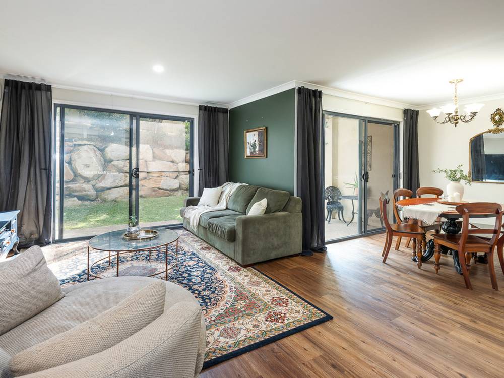 19/1 Santa Isobel Boulevard, Pacific Pines, QLD 4211