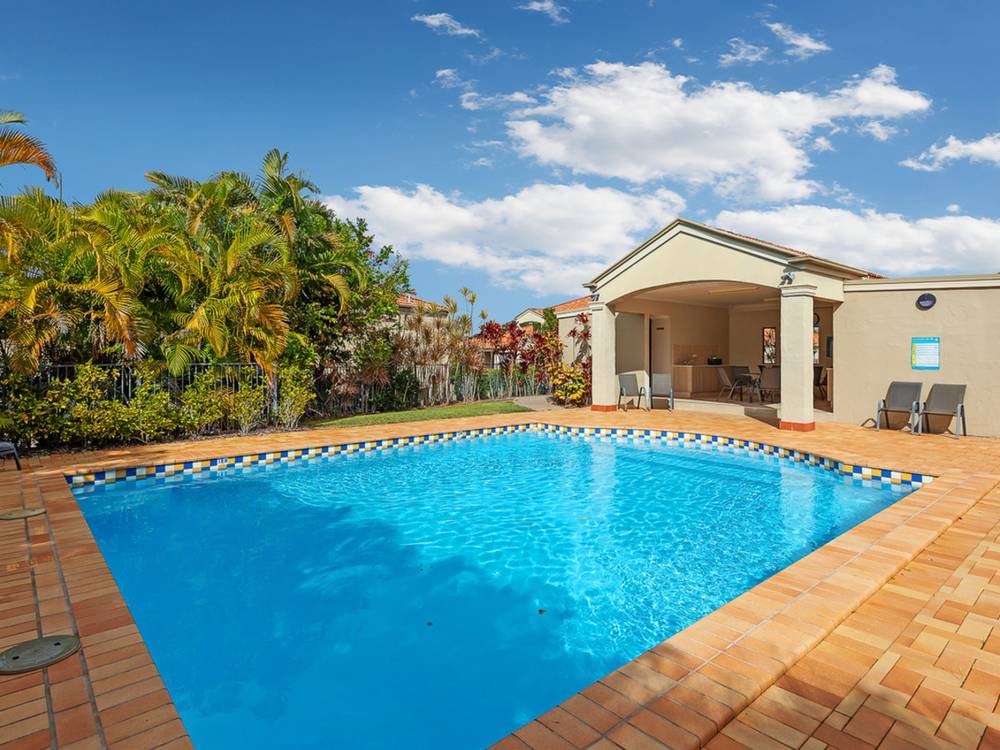 19/1 Santa Isobel Boulevard, Pacific Pines, QLD 4211