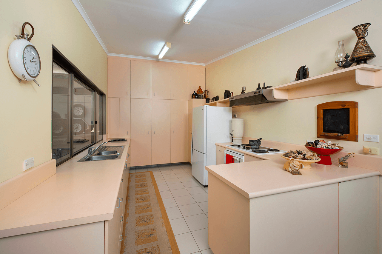 320 CROOME Road, ALBION PARK, NSW 2527