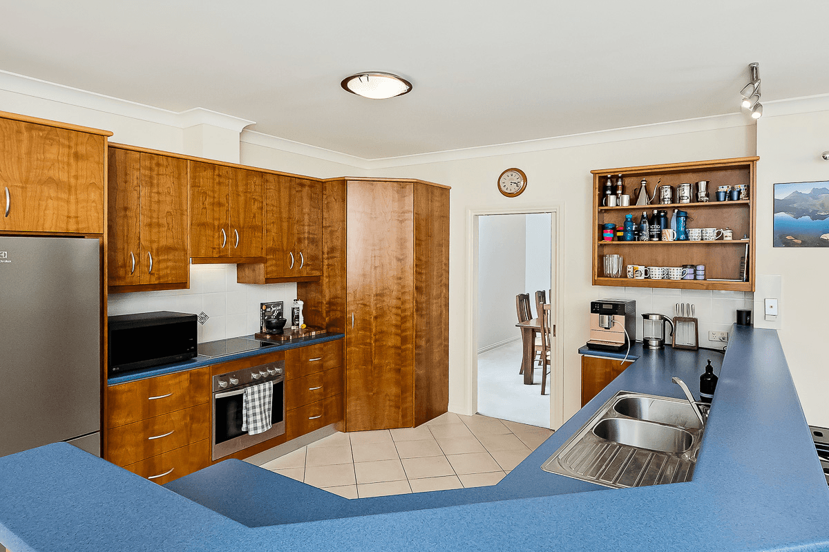 6 Les Bell Drive, MOUNT BARKER, SA 5251