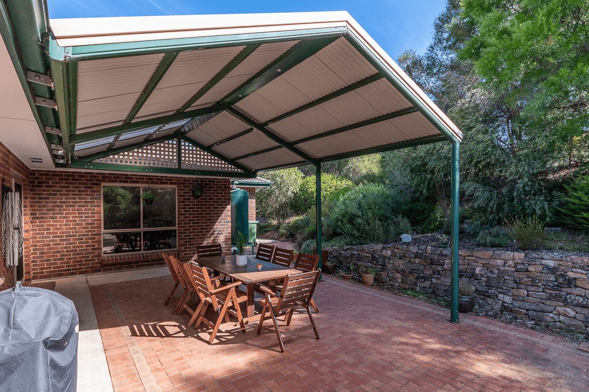 6 Les Bell Drive, MOUNT BARKER, SA 5251