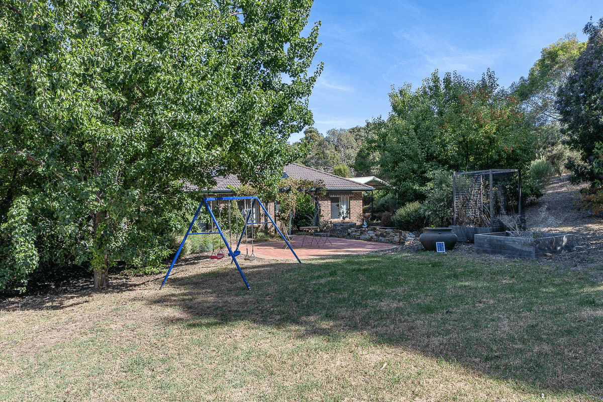 6 Les Bell Drive, MOUNT BARKER, SA 5251