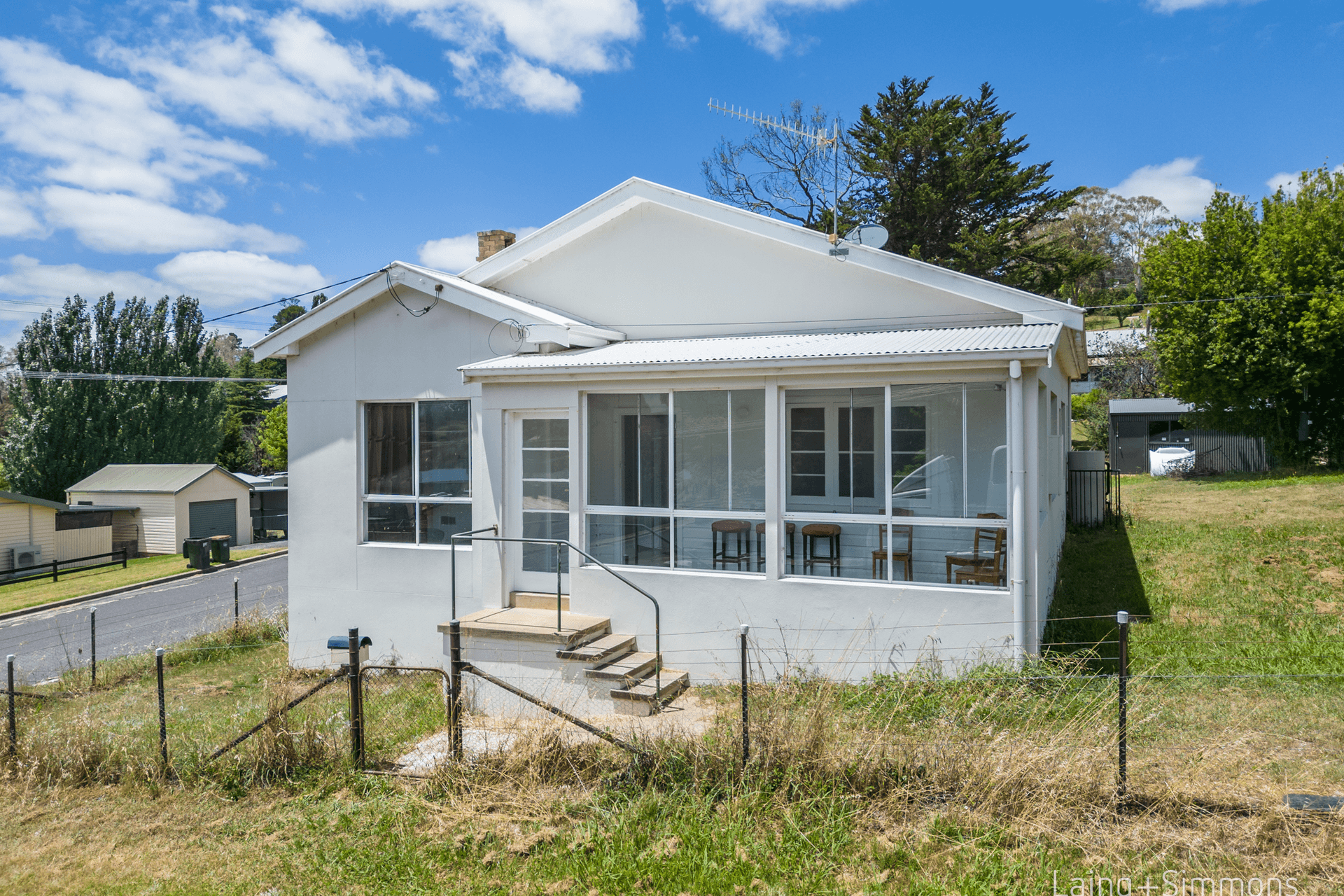 151W Fitzroy Street, Walcha, NSW 2354