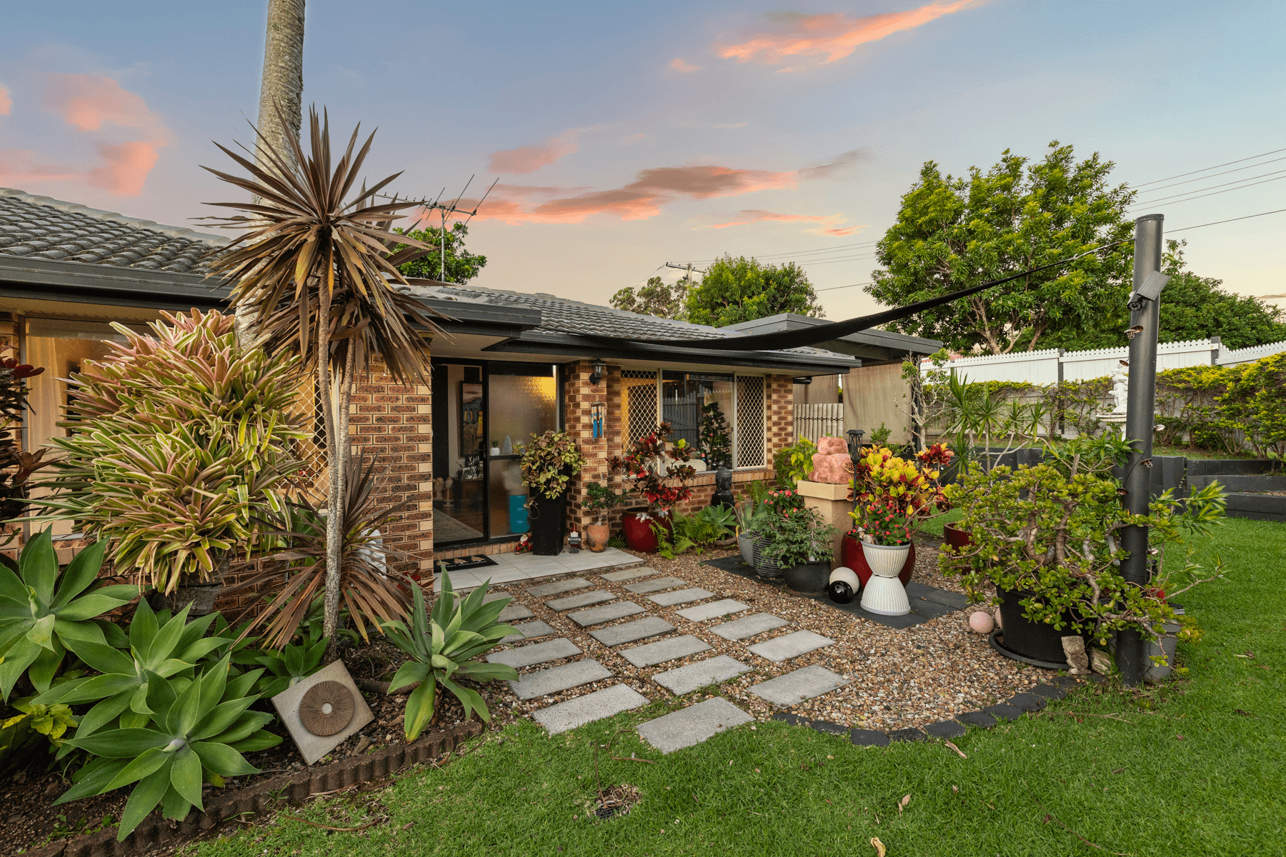 6 Mopoke Street, BIRKDALE, QLD 4159