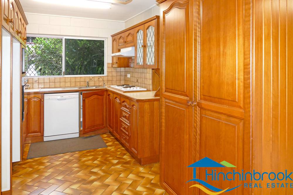 110 Bowen St, Cardwell, QLD 4849