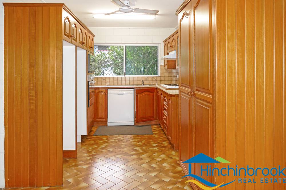 110 Bowen St, Cardwell, QLD 4849