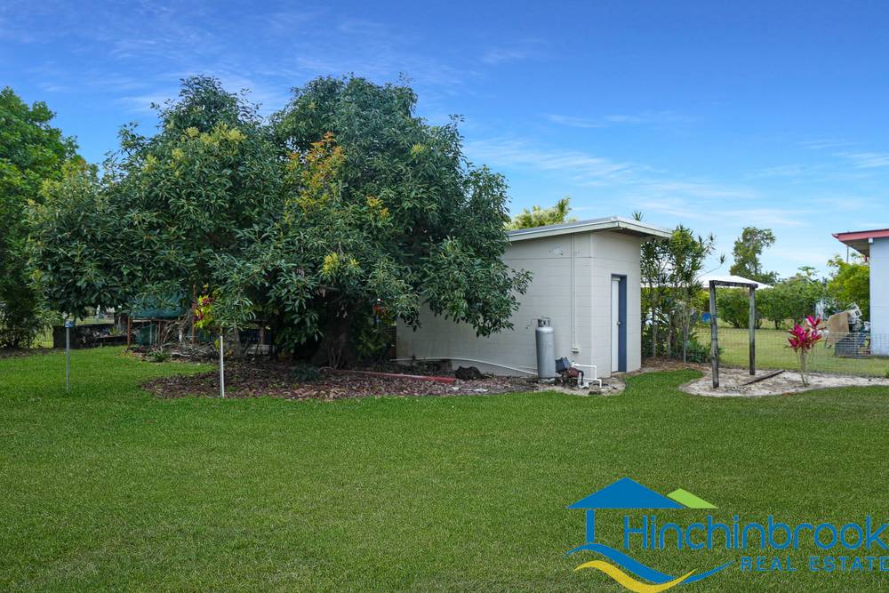 110 Bowen St, Cardwell, QLD 4849