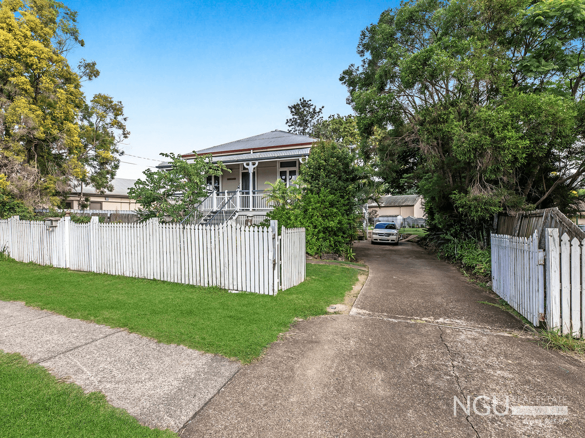 249 South Station Road, Raceview, QLD 4305