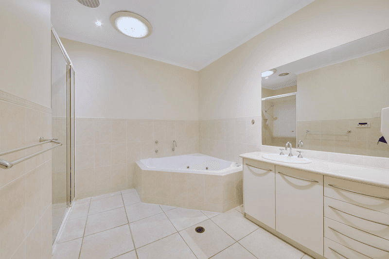 7 Clipper Terrace, SOUTH GLADSTONE, QLD 4680