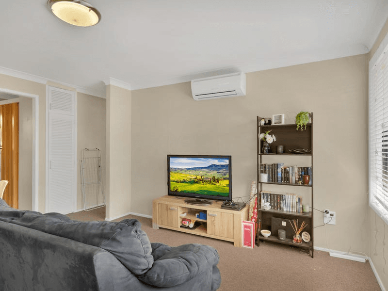 5 Cassia Street, CENTENARY HEIGHTS, QLD 4350