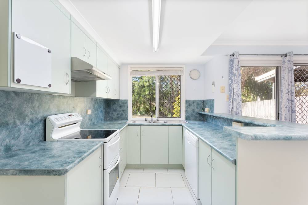 6/374 Limpus Street, FRENCHVILLE, QLD 4701