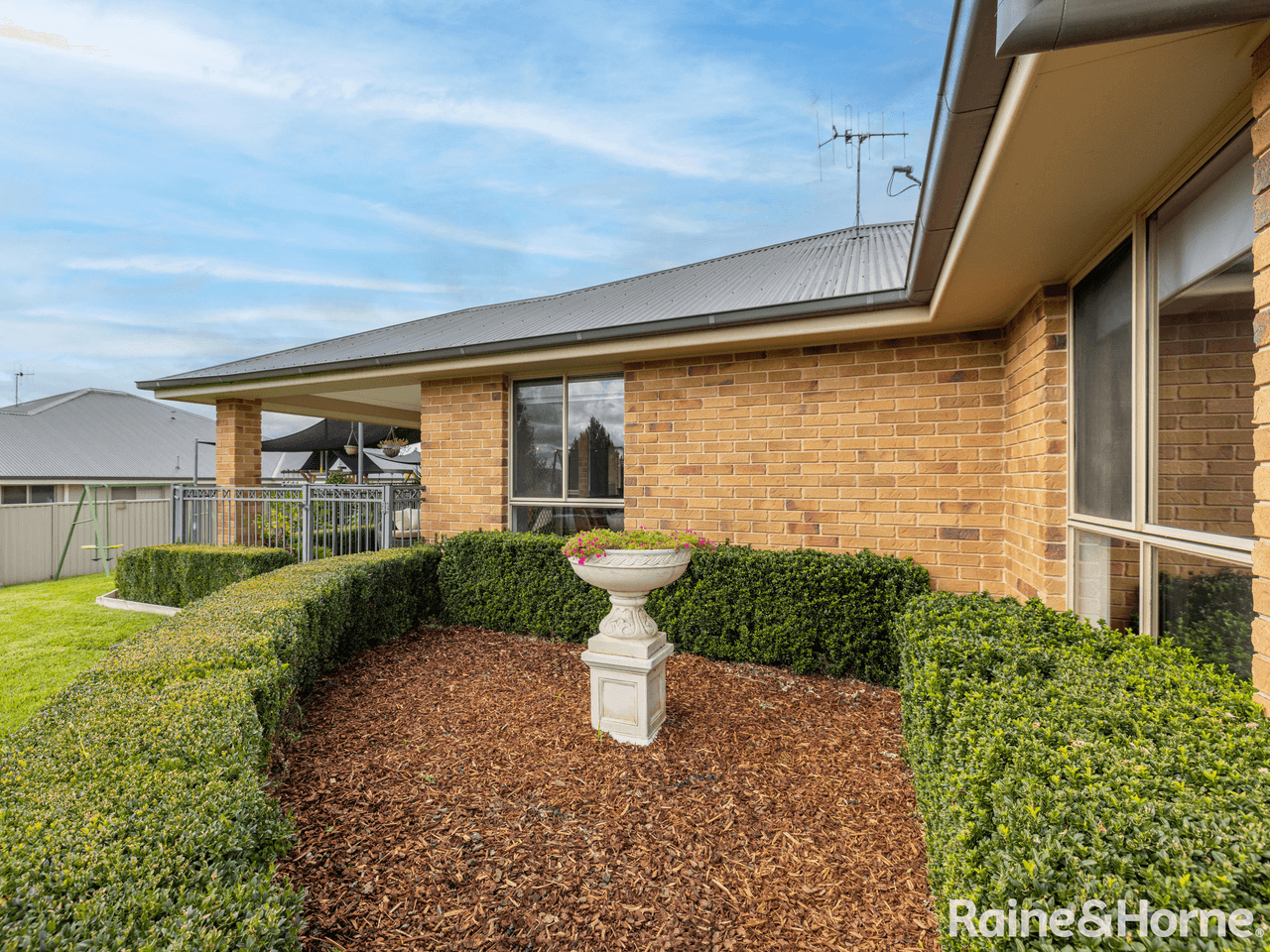 31 Westbourne Drive, LLANARTH, NSW 2795