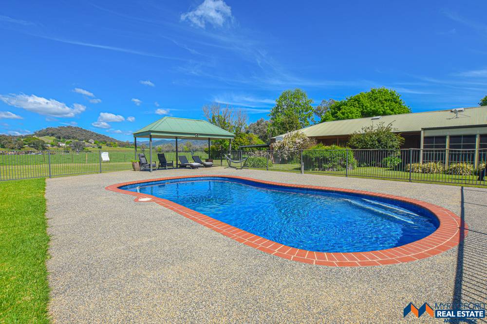 7. Jenny Lane, MYRTLEFORD, VIC 3737