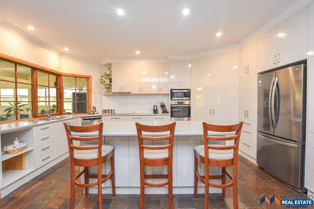 7. Jenny Lane, MYRTLEFORD, VIC 3737