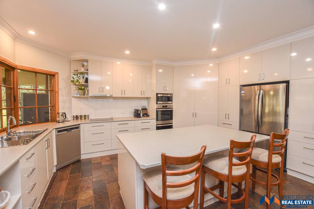 7. Jenny Lane, MYRTLEFORD, VIC 3737